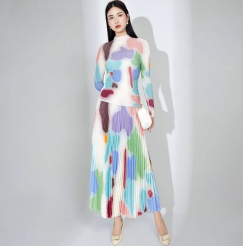High-Quality Two-Piece Women's Fashion Summer 2023 New Best-Selling European And American Pleated Skirt 2-Piece Set