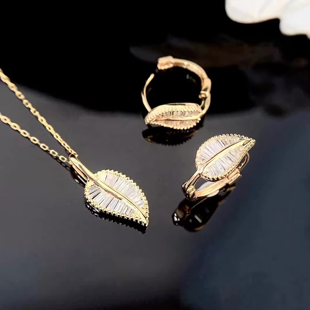 Xinfly 18k Solid Gold Natural Diamond Jewelry Leaf Pendant Jewelry Set For Women
